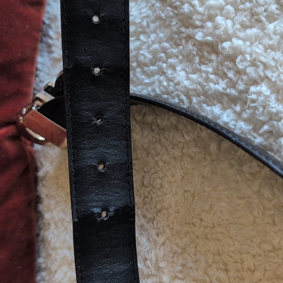 Salvatore Ferragamo Black Leather Belt with Gold Double Gancini Buckle - Picture 8 of 11